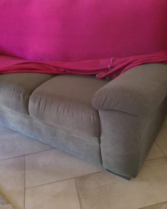 Divani 2 e 3 posti