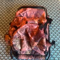 Zaino da caccia con sedia incorporata