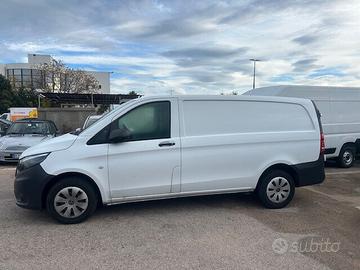 Mercedes Benz VITO FURGONE 110 LONG TRAZ. ANT.