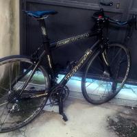 bici da corsa in carbonio campagnolo record
