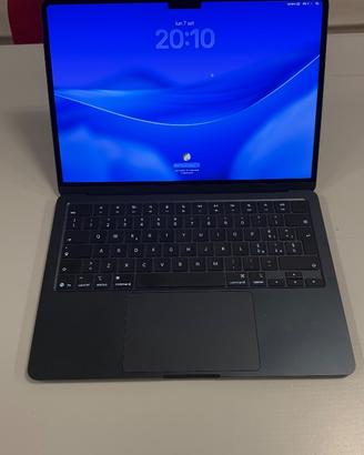 MacBook Air 13' M4 (2025) 16GB di memoria, 256 SSD