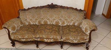 Divano con poltrone stile barocco