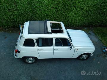 Renault 4 con Cappotta