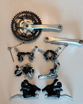 Gruppo Shimano Deore XT M737/738