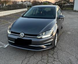 VOLKSWAGEN Golf 7ª serie - 2018