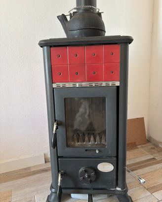 Stufa a legna Nordica