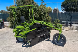 M81 Ranghinatore per fieno semovente diesel