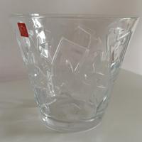 Vaso RCR design Ugo Nespolo