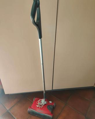 Scopa elettrica ricaricabile Vileda