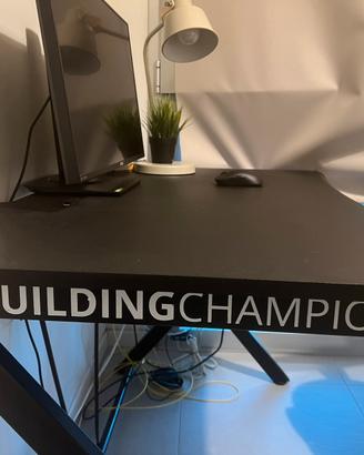 Scrivania Gamnig/Studio Trust GTX 711