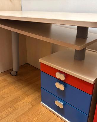 scrivania per cameretta