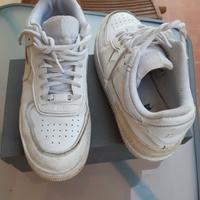 scarpe da ginnastica bianche nike