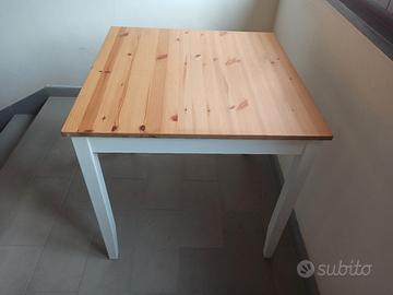 tavolo in legno