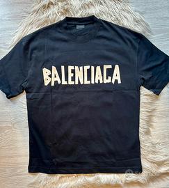 T-shirt oversize uomo