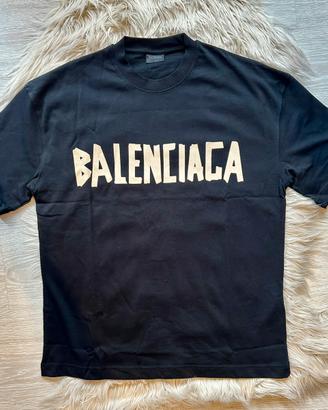 T-shirt oversize uomo