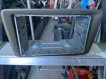 Adattatore autoradio due din