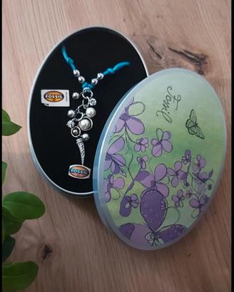 Collana Fossil donna elegante celeste con ciondolo