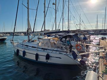 Bavaria 32 natante a vela anno 2002