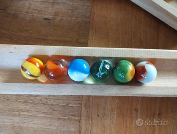 Pista da biglie 26 pz in legno+6 biglie in vetro