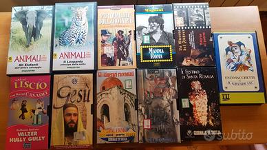 Lotto di 11 Videocassette VHS di vari generi