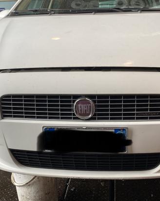 Frontale Fiat grande Punto
