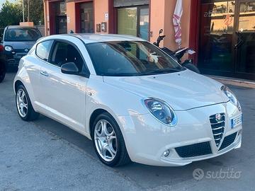 Alfa Romeo MiTo 1.3 JTDm 85 CV S&S Distinctive