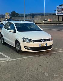VOLKSWAGEN Polo 5ª serie - 2011