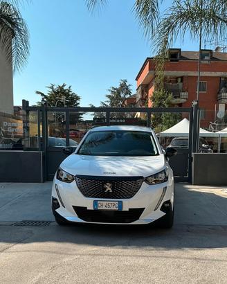 Peugeot 2008 BlueHDi 130 S&S EAT8 Allure Pack