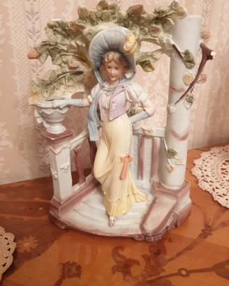 coppia statuine vintage dama e cavaliere con vasi