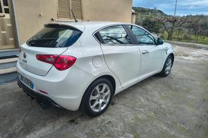 Alfa Romeo Giulietta 1.6 105cv