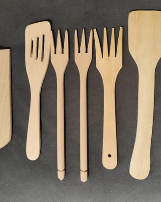 Set 8 utensili da cucina in legno