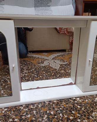 Specchiera bagno con antine