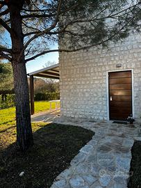 Villetta - bilocale con giardino