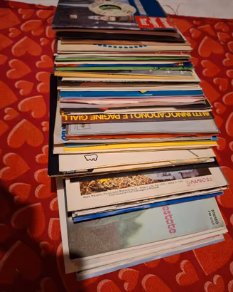Lotto 50 dischi vinile 45 giri Juke Box ottimi.