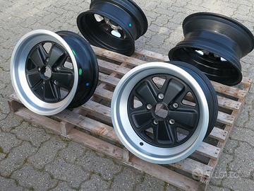 4 Cerchi Maxilite Fuchs 7x16 + 8x16 per Porsche 91