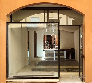 Centro Storico negozio ufficio studio ambulatorio