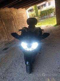 Kawasaki GTR 1400 - 2012