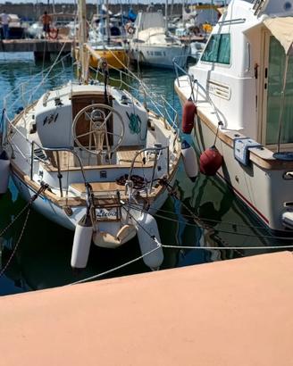 Barca a vela storica Wauquiez Victorian 27