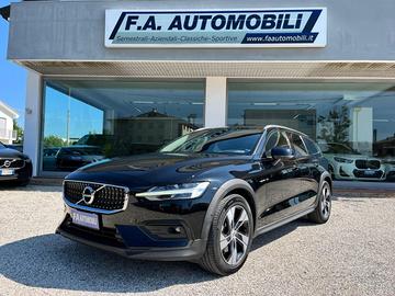 VOLVO V60 Cross Country D4 AWD Geartronic Busine
