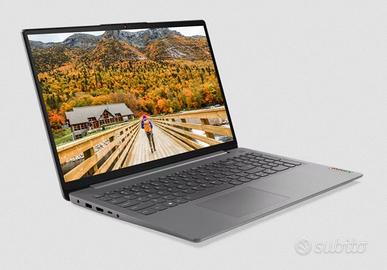 Lenovo IdeaPad 3 i5-12450H 16GB 1TB 15"FHD Italia