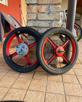 Cerchi in lega-piaggio si/bravo