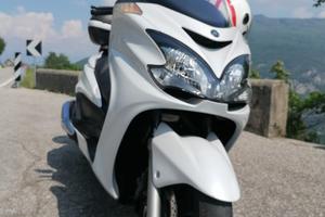 Yamaha Majesty 400 maggio 2012