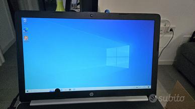 Notebook HP 15'' Hdd 1TB Ram 8GB Intel i5 7th Gen