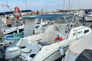 Manó marine 20 cabin Semicabinato no motore