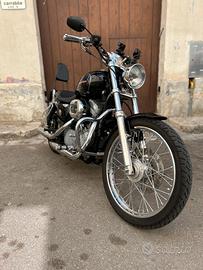 Harley Davidson 883 Custom