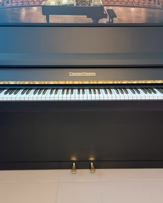 Pianoforte verticale GROTRIAN STEINWEG mod. 110