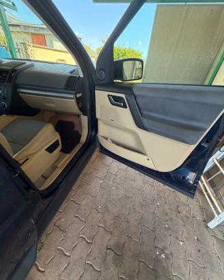 Land Rover freelander 2