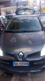 RENAULT Clio 3ª serie - 2006
