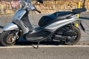 BEVERLY 300 SPORT I.E. ABS ASR