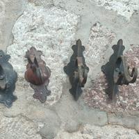4 ganci in ferro battuto 